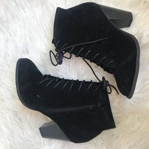 Heel boots ! 💕